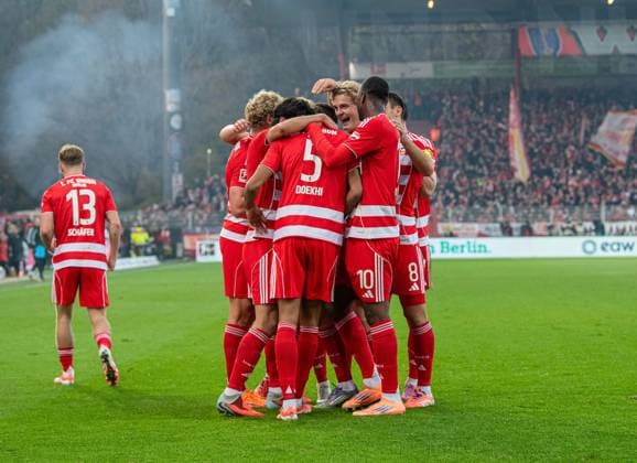 Soccer, Men, Season 2025 2026, 1 Bundesliga 10 Matchday , 1 FC Union Berlin FC Bayern Munich, f l Janik Haberer 1 FC Union Berlin , Leopold Querfeld 1 FC Union Berlin , Diogo Leite 1 FC Union Berlin , Danilho Doekhi 1 FC Union Berlin , Tom Rothe 1 FC Union Berlin , Ilyas Ansah 1 FC Union Berlin , Rani Khedira 1 FC Union Berlin , Celebration after goal to 1 0, 08 11 2025, Copyright: xSebastianxRäppold MatthiasxKochx