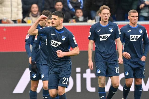 Goal celebration Albian HAJDARI 1899 Hoffenheim after goal to 1 1, cheering,joy,enthusiasm,action Soccer 1 Bundesliga Season 2025 2026, 10 Matchday, Matchday10 TSG 1899 Hoffenheim RB Leipzig on 08 11 2025 PreZero ARENA