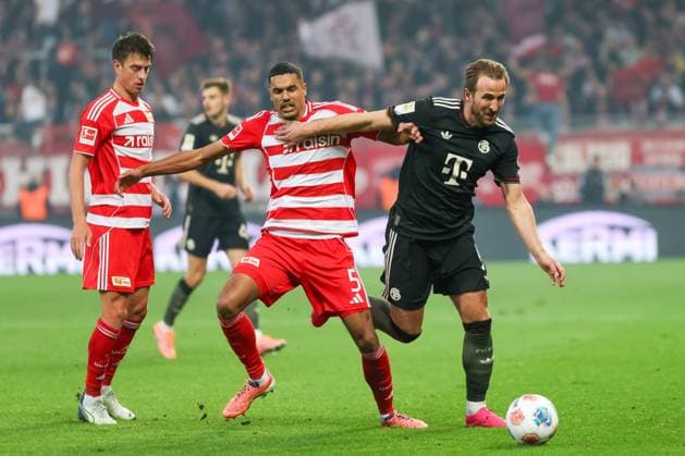 Harry Kane FC Bayern Muenchen, 09 with Danilho Doekhi 1 FC Union Berlin, 05 , with Janik Haberer 1 FC Union Berlin, 19 , GER, 1 FC Union Berlin vs FC Bayern Muenchen, Football, Bundesliga, Matchday 10, Season 2025 2026, 08 11 2025, DFL DFB REGULATIONS PROHIBIT ANY USE OF PHOTOGRAPHS as IMAGE SEQUENCES and or QUASI VIDEO, GER, 1 FC Union Berlin vs FC Bayern Muenchen, Football, Bundesliga, Matchday 10, Season 2025 2026, 08 11 2025 Berlin Copyright: xEibner-Pressefoto JennixMaulx EP_JML