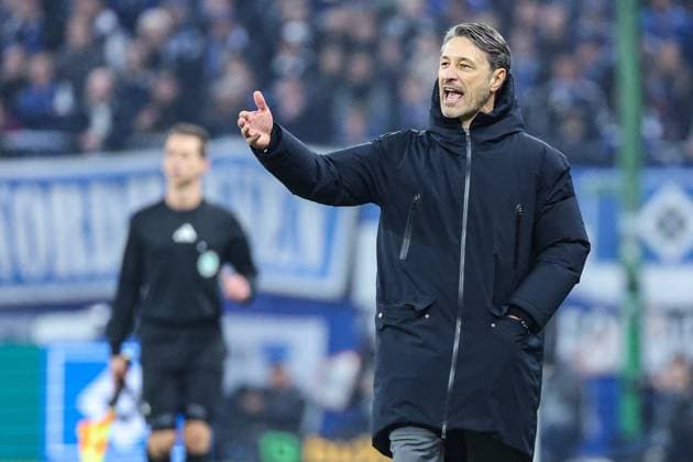 1 Bundesliga Hamburger SV Borussia Dortmund on 08 11 2025 at Volksparkstadion in Hamburg Coach Niko Kovac Dortmund gestures MH