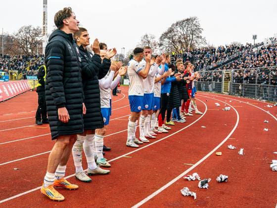 GER, SSV Ulm 1846 vs FC Hansa Rostock, Football, 3 Liga, Season 2025 2026, 08 11 2025, DFB DFL regulations prohibit any use of photographs as image sequences and or quasi video GER, SSV Ulm 1846 vs FC Hansa Rostock, Football, 3 Liga, Season 2025 2026, 08 11 2025 Ulm Copyright: xMichaelxSchmidt Eibner-Pressefotx EP_MST