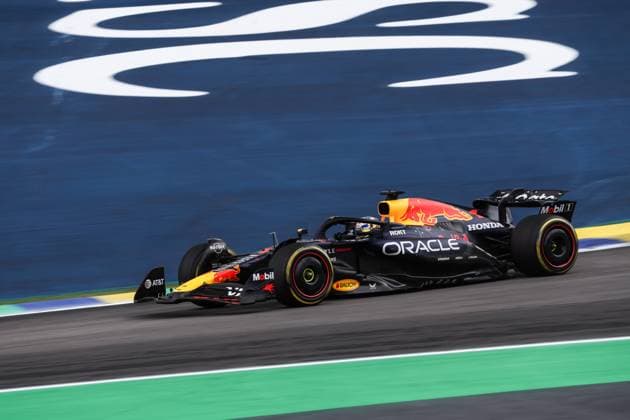 F1 - SAO PAULO GRAND PRIX 2025 01 VERSTAPPEN Max (nld), Red Bull Racing RB21, action during the 2025 Formula 1 Grande Premio de Sao Paulo, 2025 Sao Paulo Grand Prix, 21th round of the 2025 FIA Formula One World Championship, WM, Weltmeisterschaft from November 7 to 9, 2025 on the Interlagos, in Sao Paulo, Brazil - Sao PauloBrazil  Copyright: xDPPIx
