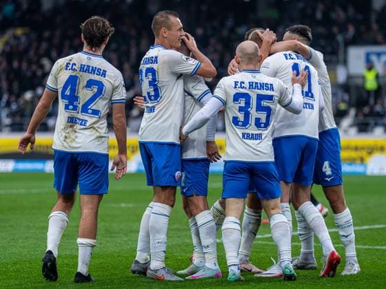 FC Hansa Rostock cheers after a goal, GER, SSV Ulm 1846 vs FC Hansa Rostock, Football, 3 Liga, Season 2025 2026, 08 11 2025, DFB DFL regulations prohibit any use of photographs as image sequences and or quasi video GER, SSV Ulm 1846 vs FC Hansa Rostock, Football, 3 Liga, Season 2025 2026, 08 11 2025 Ulm Copyright: xMichaelxSchmidt Eibner-Pressefotx EP_MST