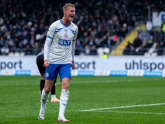 Goalscorer Emil Holten FC Hansa Rostock, 11 cheers loudly, GER, SSV Ulm 1846 vs FC Hansa Rostock, Football, 3 Liga, Season 2025 2026, 08 11 2025, DFB DFL regulations prohibit any use of photographs as image sequences and or quasi video GER, SSV Ulm 1846 vs FC Hansa Rostock, Football, 3 Liga, Season 2025 2026, 08 11 2025 Ulm Copyright: xMichaelxSchmidt Eibner-Pressefotx EP_MST