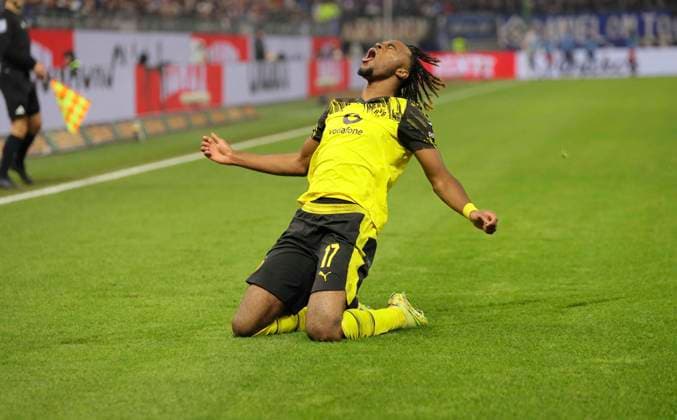 Photo Goal celebration for Dortmund , Carney CHUKWUEMEKA scores to make it 0 1 Soccer 1 Liga , Matchday 10 on Sat 08 11 2025 Hamburger SV Borussia Dortmund