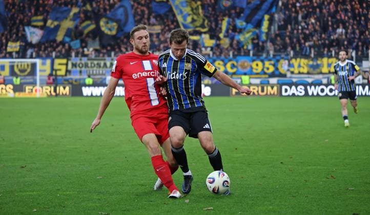 08 11 2025, Football, Men, 3 League, Season 2025 2026, 1 FC Saarbrücken TSV Havelse, Jannik Oltrogge TSV Havelse Richard Neudecker 1 FC Saarbruecken Saarbrücken Ludwigsparkstadion Saarland Germany EN Copyright: xFabianxKleerx