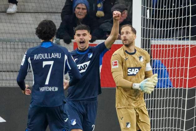 Leon Avdullahu TSG Hoffenheim, 07 , Albian Hajdari TSG Hoffenheim, 21 and Oliver Baumann TSG Hoffenheim, 01 , Germany, Football, 1 Bundesliga, Matchday 10, 2025 2026, TSG Hoffenheim vs RB Leipzig, 08 11 2025, PreZero Arena, Sinsheim, Germany Sinsheim PreZero Arena Baden Württemberg Germany Copyright: xGrantxHubbsx