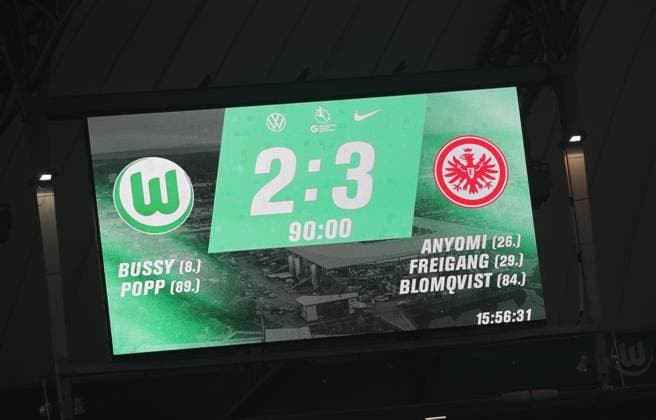 Scoreboard with final result Football, Women, Season 2025 2026, 1 Liga, Google Pixel Women Bundesliga, VfL Wolfsburg vs Eintracht Frankfurt, 2 3 DFL REGULATIONS PROHIBIT ANY USE OF PHOTOGRAPHS AS IMAGE SEQUENCES AND OR QUASI VIDEO