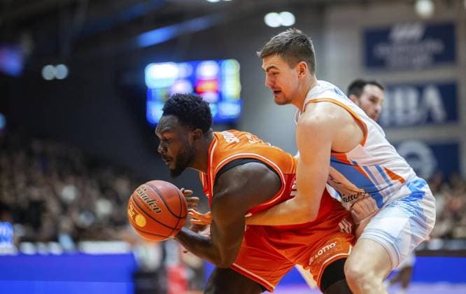 BASKETBALL EASYCREDIT BBL 7 GAME DAY SCIENCE CITY JENA NINERS CHEMNITZ FOR EDITORIAL PURPOSES ONLY p 08 11 2025 Jena Basketball easyCredit BBL 1 Basketball Bundesliga Saison 2025 2026 7 Spieltag Sparkassen Arena Science City Jena NINERS Chemnitz im Foto Deutschland Thueringen Jena Copyright SaschaxFromm Copyright: SaschaxFromm doc836c78w98qp11o8h69gh ,EDITORIAL USE ONLY Copyright: SaschaxFromm
