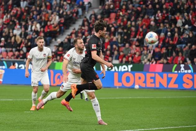 Jonas Hofmann Bayer 04 Leverkusen scores the goal for 2 0 08 11 2025, Football 1 Bundesliga, Saison 2025 2026, 10 Spieltag, Bayer 04 Leverkusen 1 FC Heidenheim 6 0 DFL regulations prohibit any use of photographs as image sequences and or quasi video Leverkusen BayArena Nordrhein Westfalen Germany Team2