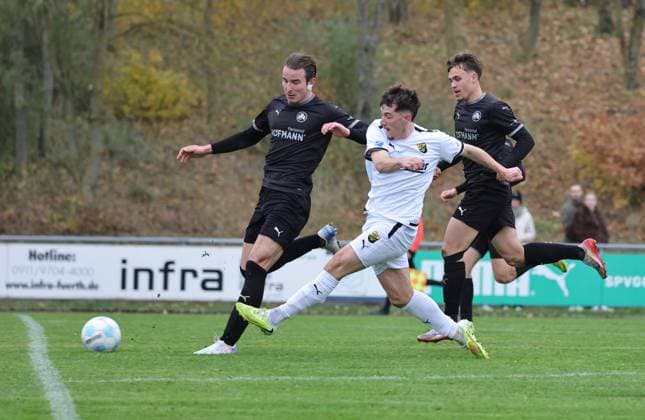 Football, RL Bayern, SpVgg Greuther Fürth II - DJK Vilzing