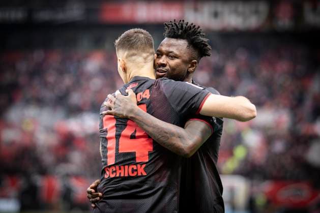 LEVERKUSEN, GERMANY - NOVEMBER 8: Patrik Schick (Bayer 04 Leverkusen, 14) celebrates his 1:0 goal with Edmond Tapsoba (Bayer 04 Leverkusen, 12) during the Bundesliga match (gameday 10) between Bayer 04 Leverkusen vs. 1. FC Heidenheim at BayArena on November 8, 2025 in Leverkusen, Germany. (Photo by Axel Kohring Beautiful Sports) DFL REGULATIONS PROHIBIT ANY USE OF PHOTOGRAPHS AS IMAGE SEQUENCES AND OR QUASI-VIDEO. Nordrhein-Westfalen Germany Copyright: xBEAUTIFULxSPORTS AxelxKohringx