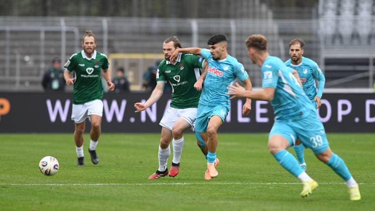 -1. FC 1905 Schweinfurt vs. TSV Hoffenheim II, Sachs-Stadion Football, 3. Liga -1. FC 1905 Schweinfurt vs. TSV Hoffenheim II 8 Nov 2025 Sachs-Stadion , Schweinfurt, Germany Image: (fLTR) Manuel Wintzheimer (Schweinfurt), Diren DaÄüdeviren (Hoffenheim) DFL REGULATIONS PROHIBIT ANY USE OF PHOTOGRAPHS AS IMAGE SEQUENCES AND OR QUASI-VIDEO Schweinfurt Sachs-Stadion Bayern Germany Copyright: xPresseFotoxEvansx