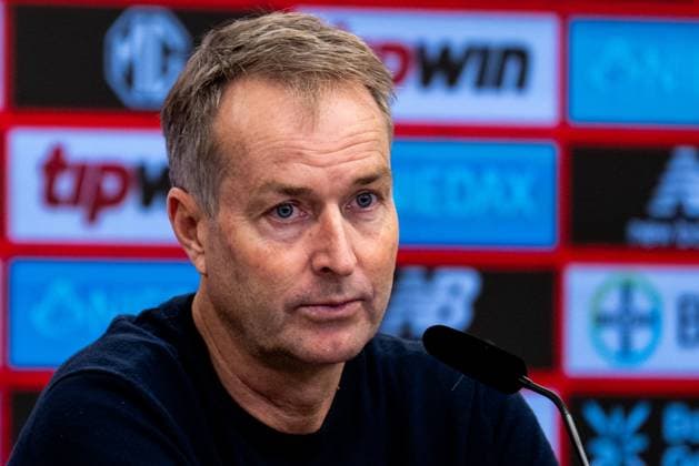LEVERKUSEN, GERMANY - NOVEMBER 8: Bayer 04 Leverkusen head coach Kasper Hjulmand attends a press conference, PK, Pressekonferenz after the Bundesliga match between Bayer 04 Leverkusen and 1. FC Heidenheim 1846 at BayArena on November 8, 2025 in Leverkusen, Germany. (Photo by Rene Nijhuis) SPO  Copyright: xRenexNijhuis