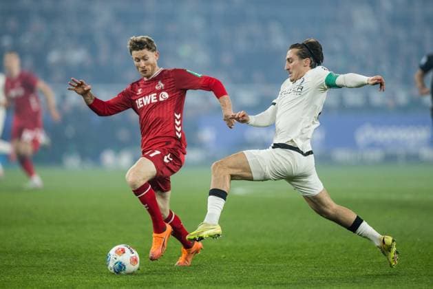1 Soccer Bundesliga Borussia Mönchengladbach 1 FC Köln 08 11 2025 duel Florian Kainz 1 FC Köln, 11 , Rocco Reitz Borussia Mönchengladbach, 27 1 Soccer Bundesliga, Borussia Mönchengladbach 1 FC Köln, Mönchengladbach, BORUSSIA PARK on 08 11 2025 DFL REGULATIONS PROHIBIT ANY USE OF PHOTOGRAPHS AS IMAGE SEQUENCES AND OR QUASI VIDEO Copyright: xBEAUTIFULxSPORTS Wunderlx