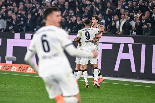 08 11 2025, Football, 1 Bundesliga, 11 Matchday Season 2025 2026, Borussia Mönchengladbach 1 FC Köln, Philipp Sander Borussia Mönchengladbach celebrates the goal for 1 0, xRHR PHOTO TKx Copyright: RHR-FOTOx RHR-FOTO TK