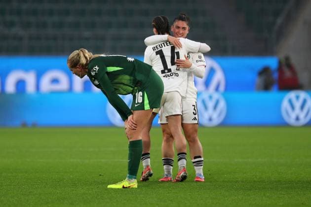 VfL Frankfurt, BL Frauen Wolfsburg, 08 11 2025, FUßBALL VfL Wolfsburg vs Eintracht Frankfurt, Google Pixel Frauen Bundesliga, Saison 2025 26 Spielende, Camilla Küver VfL Wolfsburg Wolfsburg