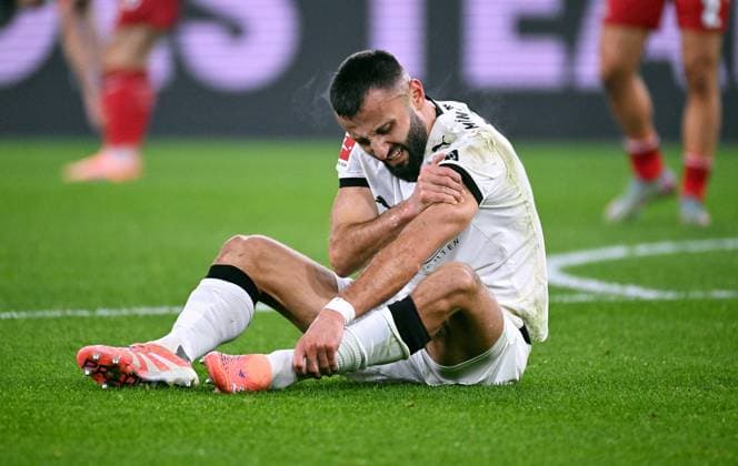 Football, Bundesliga, Germany, Men, Season 2025 2026, 10 Matchday, Borussia Park Mönchengladbach, Bor Mönchengladbach 1 FC Köln Franck Honorat BMG Action, Single Image