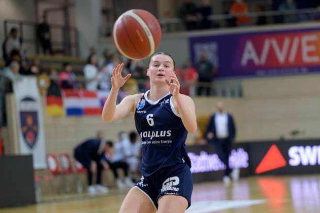 Nicole Brochlitz Lions, 6 , Syntainics MBC vs GiroLive Panthers Osnabrueck, Basketball, Women, Bundesliga, Season 2025 26, 7 Matchday, 08 11 2025 Halle SWH Arena Sachsen Anhalt Germany