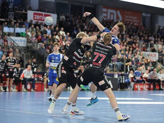 08 11 2025 Handball 1 Bundesliga DAIKIN HBL Season 2025 2026 11 Matchday HC Erlangen Metropolregion Nürnberg HCE ThSV Eisenach DaMa xdaxmax Marek Nissen 6, HC Erlangen HCE Felix Aellen 22, ThSV Eisenach Maciej Gebala 77, HC Erlangen HCE