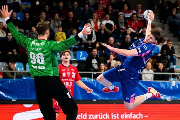 Bietigheim HBL 25 26 SG BBM Bietigheim TSV Bayer Dormagen f li Goalkeeper Jan Hrdlicka Bietigheim , Jan Christian Schmidt Bayer Dormagen Bietigheim Bissingen Egetrans Arena Baden Württemberg Germany