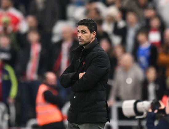 Mikel Arteta manager of Arsenal is dejected Sunderland v Arsenal, Premier League, Football, Stadium of Light, Sunderland, UK - 08 Nov 2025Sunderland Stadium of Light United Kingdom EDITORIAL USE ONLY No use with unauthorised audio, video, data, fixture lists, club league logos or live services. Online in-match use limited to 120 images, no video emulation. No use in betting, games or single club league player publications. Copyright: xRichardxLee Shutterstockx 15702163cb