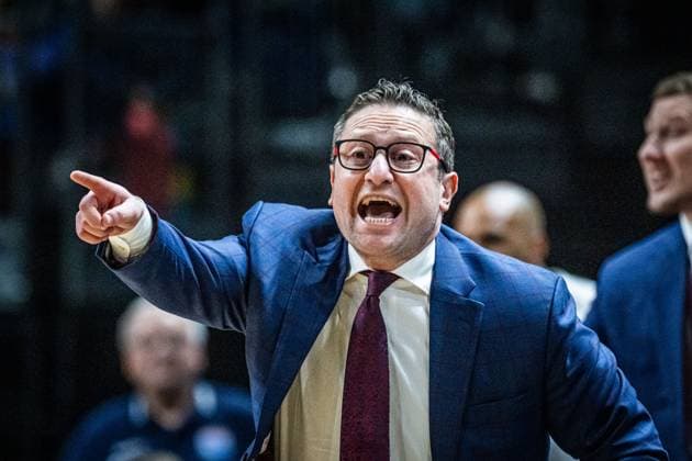 Basketball Berlin 08 11 2025 Season 2025 2026 EasyCredit BBL 1 Bundesliga Men, Men Alba Berlin SYNTAINICS MBC Weißenfels Marco Ramondino MBC, Coach