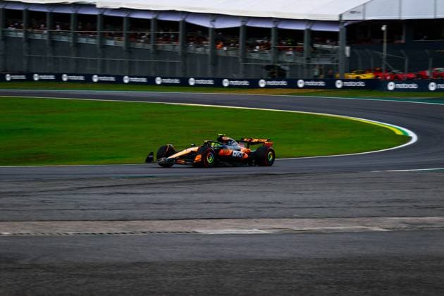 Corrida Sprint e Classificação GP Brasil SaO PAULO, SP - 08.11.2025: CORRIDA SPRINT E CLASSIFICAcaO GP BRASIL - Qualifying for the MSC Cruises Formula 1 Brazilian Grand Prix, in Sao Paulo, this Saturday afternoon (08) at the JosÃ Carlos Pace racetrack in Interlagos, south of the Sao Paulo capital. In the photo, McLaren F1 Team driver, Lando Norris (4), who will start in Pole Position. (Photo: Aloisio Mauricio Fotoarena) x2838279x  AloisioxMauricio