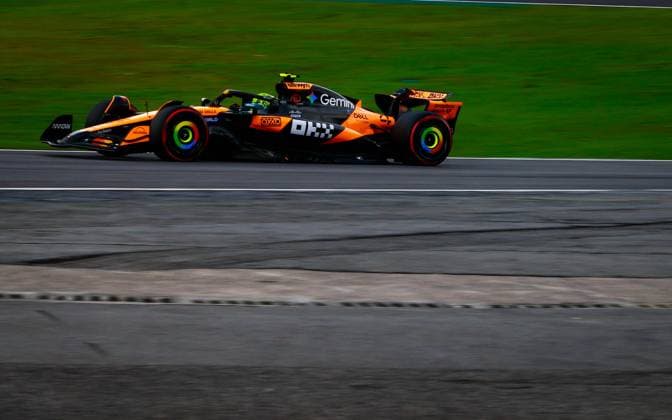 Corrida Sprint e Classificação GP Brasil SaO PAULO, SP - 08.11.2025: CORRIDA SPRINT E CLASSIFICAcaO GP BRASIL - Qualifying for the MSC Cruises Formula 1 Brazilian Grand Prix, in Sao Paulo, this Saturday afternoon (08) at the JosÃ Carlos Pace racetrack in Interlagos, south of the Sao Paulo capital. In the photo, McLaren F1 Team driver, Lando Norris (4), who will start in Pole Position. (Photo: Aloisio Mauricio Fotoarena) x2838280x  AloisioxMauricio