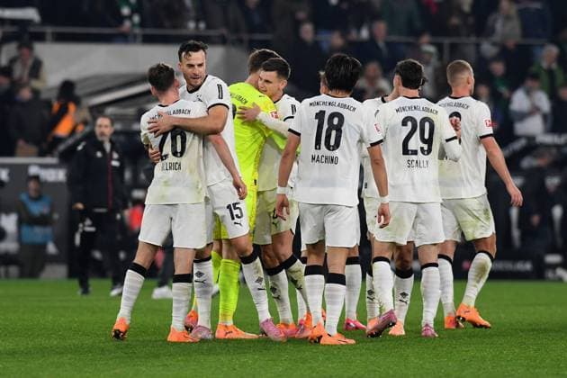 Spieler Moenchengladbach Jubel, jubeln waehrend des Spiels der Bundesliga zwischen Borussia Mönchengladbach und dem 1. FC Köln, Borussia-Park am 08. November 2025 in Mönchengladbach, Deutschland. (Foto von Ralf Treese DeFodi Images) +++ Spieler Moenchengladbach celebrates, celebrating during the Bundesliga match between Borussia Mönchengladbach and 1. FC Köln at Borussia-Park on November 8, 2025 in Mönchengladbach, Germany. (Photo by Ralf Treese DeFodi Images) DFL regulations prohibit any use of photographs as image sequences and or quasi-video. (Photo by Ralf Treese DeFodi Images) Spieler Moenchengladbach cheering, celebrating during the Bundesliga match between Borussia Mönchengladbach and 1 FC Köln at Borussia Park on November 08, 2025 in Mönchengladbach, Germany Photo by Ralf Treese DeFodi Images Spieler Moenchengladbach celebrates, celebrating during the Bundesliga match between Borussia Mönchengladbach and 1 FC Köln at Borussia Park on November 8, 2025 in Mönchengladbach, Germany Photo by Ralf Treese DeFodi Images DFL regulations prohibit any use of photographs as image sequences and or quasi video Photo by Ralf Treese DeFodi Images