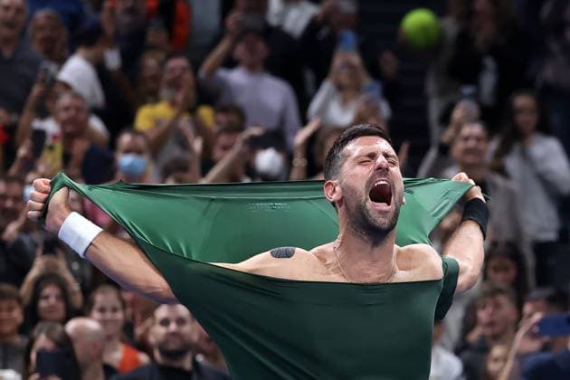 Novak Djokovic vs Yannick Hanfmann - ATP, Tennis Herren 250 tournament ATHENS, GREECE - NOVEMBER 8: Novak Djokovic of Serbia celebrates by tearing his shirt after defeating Lorenzo Musetti of Italy in the Hellenic Championship ATP 250 final tennis match at OAKA Olympic Athletic Center in Athens, Greece, on November 8, 2025. Costas Baltas Anadolu Athens Greece. Editorial use only. Please get in touch for any other usage.  Copyright: x2025xAnadoluxCostasxBaltasx