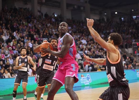 Kur Jongkuch Telekom Baskets Bonn vs ratiopharm Ulm 7 Speiltag Saison 2025 26