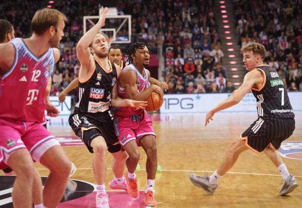 Zachery Cooks Telekom Baskets Bonn vs ratiopharm Ulm 7 Speiltag Saison 2025 26