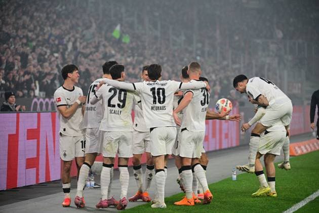 08 11 2025 Moenchengladbach Fußball, Herren, Saison 2025 2026, Borussia Moenchengladbach vs 1 FC Koeln Torjubel Gladbach nach dem Tor zum 3 0 DFL regulations prohibit any use of photographs as image sequences and or quasi video Borussia Park NRW Deutschland