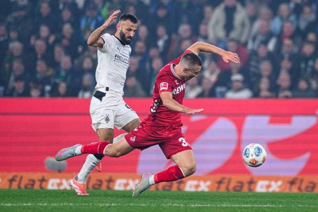 MOENCHENGLADBACH, GERMANY - 8 NOVEMBER, 2025: Kristoffer Lund, Franck Honorat - The football match of Bundesliga Borussia Moenchengladbach vs 1. FC Koeln at Borussia Park.  Copyright: xVITALIIxKLIUIEVx