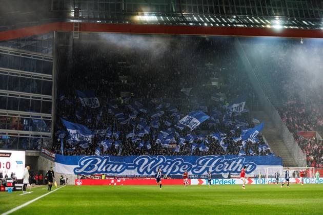Fanblock Hertha BSC Berlin, 1 FC Kaiserslautern vs Hertha BSC Berlin, Football, 2 Bundesliga, Matchday 12, Season 2025 2026, 08 11 2025 1 FC Kaiserslautern vs Hertha BSC Berlin, Football, 2 Bundesliga, Matchday 12, Season 2025 2026, 08 11 2025 Copyright: xEibner-Pressefoto AlexanderxNeisx EP_ANS