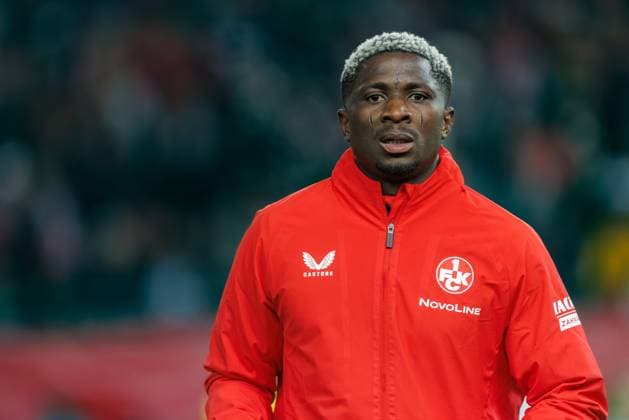 Football, Afeez Aremu moves from 1 FC Kaiserslautern to Abderdeen FC