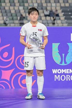 15 Kim K. Won Sim (Forward) of Korea DPR U-17 receives the Silver Shoe Award the FIFA U17, U 17 Women s World Cup Morocco 2025, 1st - 2nd place match between Korea DOR and Netherlands in Rabat, Morocco, on November 8, 2025, at the Olympic Stadium  Copyright: xAndreaxAmato IPAxSportx xipa-agency.netx xx IPA_67718659 IPA_Agency_IPA67718659