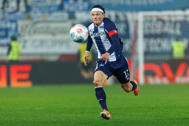 Fabian Reese Hertha BSC Berlin with ball, 1 FC Kaiserslautern vs Hertha BSC Berlin, Soccer, 2 Bundesliga, Matchday 12, Season 2025 2026, 08 11 2025 1 FC Kaiserslautern vs Hertha BSC Berlin, Soccer, 2 Bundesliga, Matchday 12, Season 2025 2026, 08 11 2025 Copyright: xEibner-Pressefoto AlexanderxNeisx EP_ANS