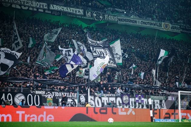 MOENCHENGLADBACH, GERMANY - 8 NOVEMBER, 2025: - The football match of Bundesliga Borussia Moenchengladbach vs 1. FC Koeln at Borussia Park.  Copyright: xVITALIIxKLIUIEVx