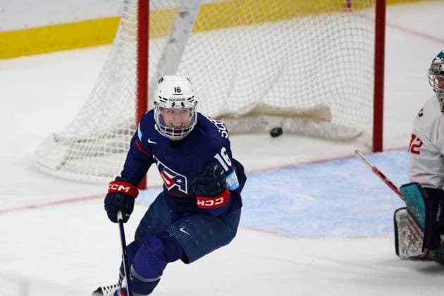 November 8th 2025: Team USA forwards Hayley Scamurra (16) celebrates a goal in the third period in a game against Team Canada. Team USA WomenÃ¢â‚¬â ¢s national team, Nationalteam hosted the Canadian WomenÃ¢â‚¬â ¢s National Team in a Canada USA Rivalry Series game at Key Bank Center in Buffalo, New York. ( CSM) - ZUMAc04_ 20251108_zma_c04_492 Copyright: xJonathanxTencax