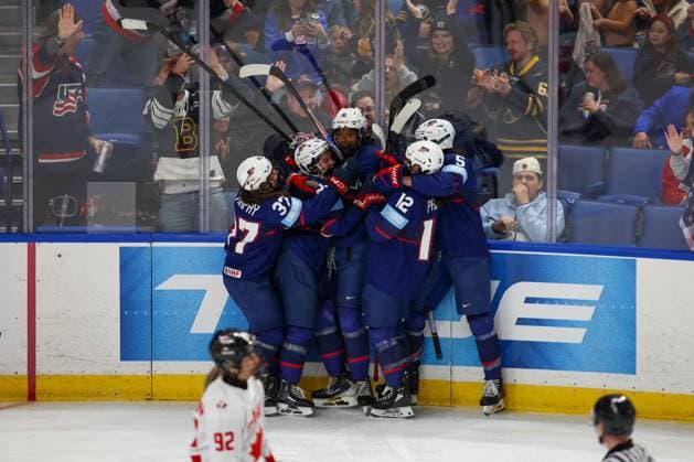 November 8th 2025: Team USA players celebrate a goal in the third period in a game against Team Canada. Team USA WomenÃ¢â‚¬â ¢s national team, Nationalteam hosted the Canadian WomenÃ¢â‚¬â ¢s National Team in a Canada USA Rivalry Series game at Key Bank Center in Buffalo, New York. ( CSM) - ZUMAc04_ 20251108_zma_c04_496 Copyright: xJonathanxTencax