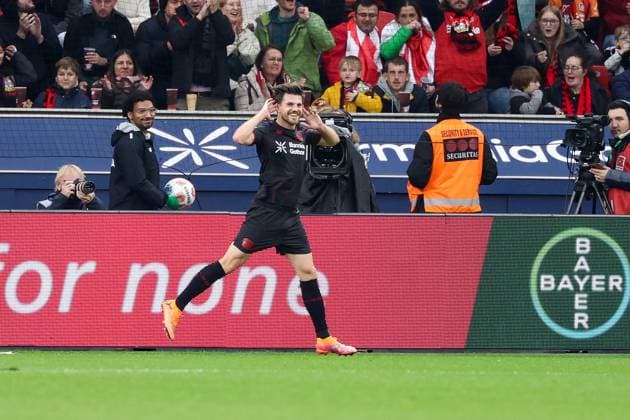 (251109) -- LEVERKUSEN, Nov. 9, 2025 -- Jonas Hofmann of Bayer 04 Leverkusen celebrates a goal during the German first division of Bundesliga football match between Bayer 04 Leverkusen and 1. FC Heidenheim 1846 in Leverkusen, Germany, Nov. 8. 2025. (Photo by Xinhua) (SP)GERMANY-LEVERKUSEN-FOOTBALL-BUNDESLIGA-LEVERKUSEN VS HEIDENHEIM JoachimxBywaletz 