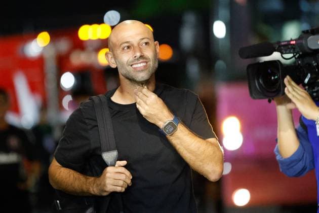 FT. LAUDERDALE, FL - NOVEMBER 08: Inter Miami Head Coach Javier Mascherano arrives for a MLS, Fussball Herren, USA Cup Playoffs match between Inter Miami CF and Nashville SC at Chase Stadium on November 08, 2025 in Fort Lauderdale, Florida. (Photo by Chris Arjoon Icon Sportswire) SOCCER: NOV 08 MLS Cup Playoffs Inter Miami CF vs Nashville SC EDITORIAL USE ONLY Icon2511080012