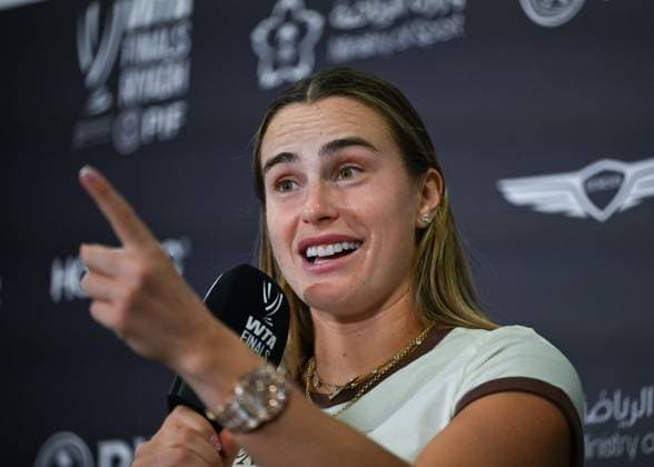 WTA, Tennis Damen Finals 2025 - Final Singles RIYADH, SAUDI ARABIA NOVEMBER 8, 2025: Runner-up Aryna Sabalenka speaks to the media after losing the singles final to Elena Rybakina of Kazakhstan at the 2025 WTA Finals, part of the Hologic WTA Tour, at King Saud University Indoor Arena in Riyadh, Saudi Arabia, on November 8, 2025. Riyadh Saudi Arabia  Copyright: xSTRx originalFilename:str-wtafinal251108_nprXS.jpg