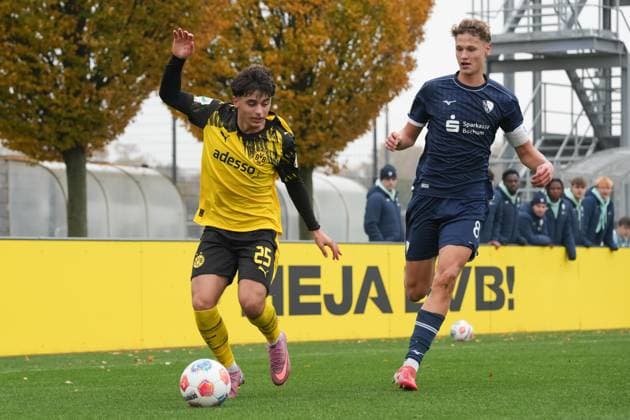 Sunday, 09 11 2025 Season 2025 2026 Round of 16 DFB Cup for Juniors at BVB Fußballpark Hohenbuschei, Dortmund, Germany BV Borussia Dortmund U19 VfL Bochum U19 Ahmad Najdi BVB