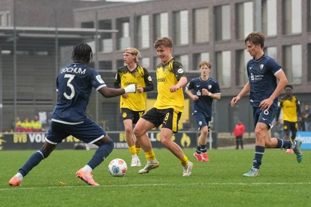 Sunday, 09 11 2025 Season 2025 2026 Round of 16 DFB Cup Junior at BVB Football Park Hohenbuschei, Dortmund, Germany BV Borussia Dortmund U19 VfL Bochum U19 Tim Degener BVB