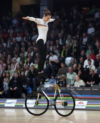 BAU 09 11 2025 Göppingen Artistic Cycling UCI Indoor Cycling World Championships 2025, Single Woman Qualification, f l Veronika Koch GER