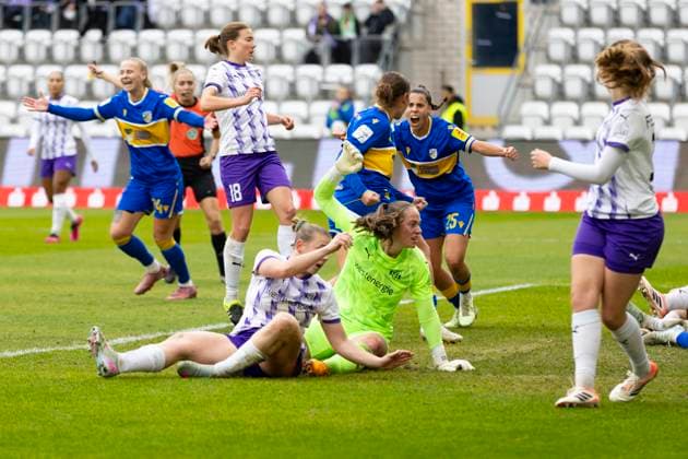 Google Pixel Womens Bundesliga FC Carl Zeiss Jena vs SGS Essen Jena 09 11 2025 Goal for FC Carl Zeiss Jena Google Pixel Womens Bundesliga FC Carl Zeiss Jena vs SGS Essen ad hoc arena at Ernst Abbe Sportfeld 09 11 2025 Copyright: xBEAUTIFULxSPORTS Duehringx