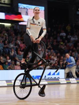 BAU 09 11 2025 Göppingen Artistic Cycling UCI Indoor Cycling World Championships 2025, Single Woman Qualification, Jana Pfann GER